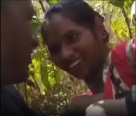 Telugu Ammayi Sex - Andhra sex village ammayi tho - Outdoor dengudu mms