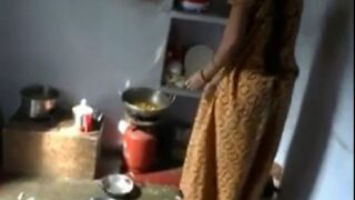 Yevaru leni time lo telugu vadhina sex