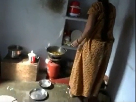 Xxx Kichan Marathi Video - Telugu vadhina sex kitchen lo - Andhra home porn