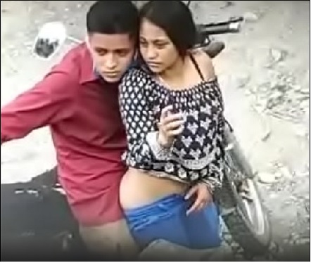Vidhi lo hyderabad ammayi dengudu - Telugu secret cam sex