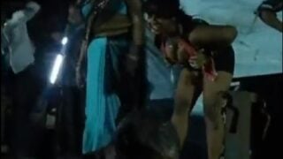 Andhra ammayila night lo nude record dance