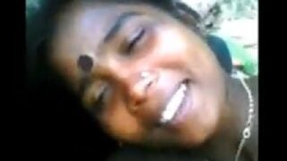 Tamil nadu village aunty tho sex chese mms