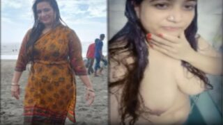 Vizag aunty sulochana nude ha sarasam